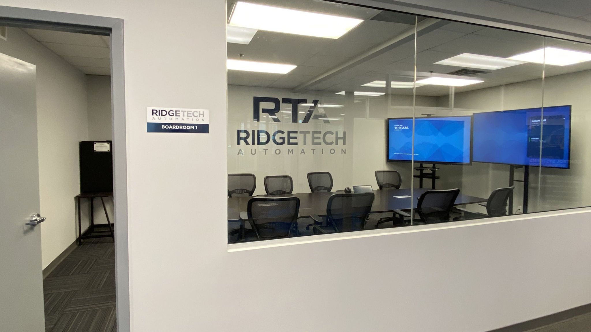 ridgetech-meeting-room