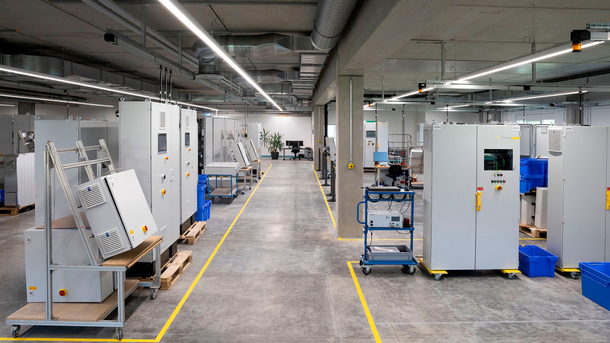 Spangler Automation - view of the production hall Swichgear Systems